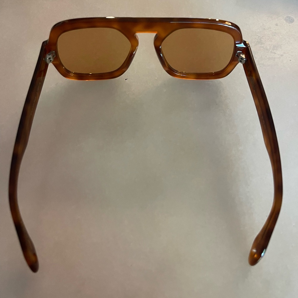 Elisa Johnson Jane Sunglasses Light Brown Tortoise NIB - Picture 5 of 6